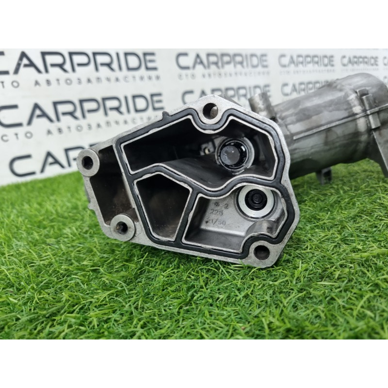 Корпус масляного фильтра (двигатель и элементы) BMW 3-series E46 11422246992