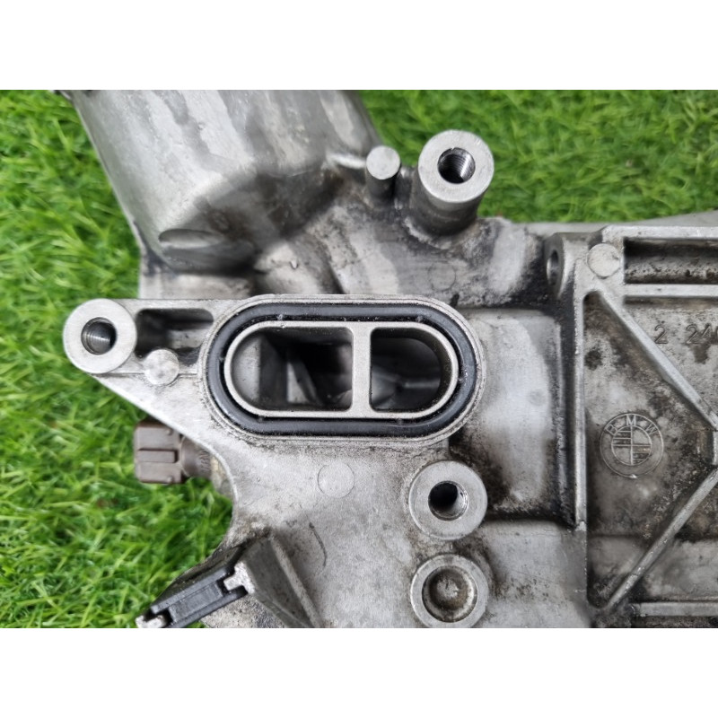 Корпус масляного фильтра (двигатель и элементы) BMW 3-series E46 11422246992