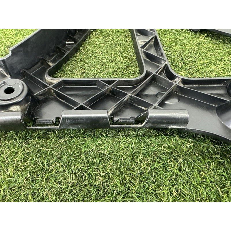 Кріплення бампера (кузов і елементи) BMW X5 E70 2011 3.0 N55B30 51127227757