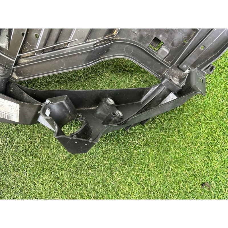 Кронштейн фары (кузов и элементы) AUDI A4 B8 2012 2.0 CAEB 8K0805608C