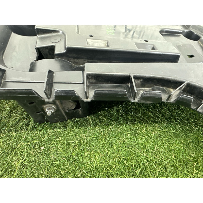 Крепление бампера (кузов и элементы) BMW 7-series F01 2011 3.0 N54 51127183886