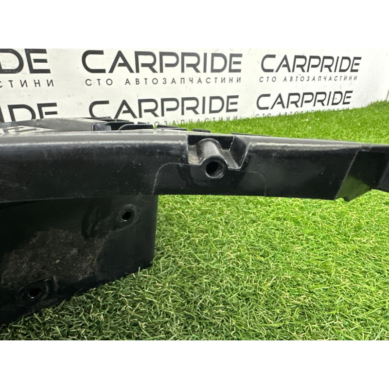 Крепление бампера (кузов и элементы) BMW 7-series F01 2011 3.0 N54 51127183886