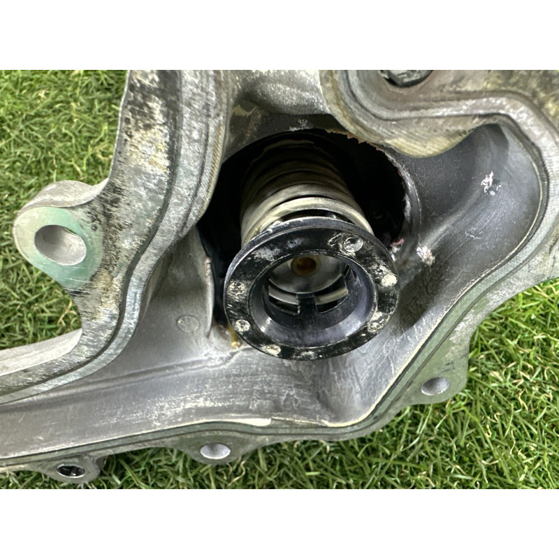 Термостат (система охлаждения) Jeep Grand Cherokee WK2 2017 4893794AD