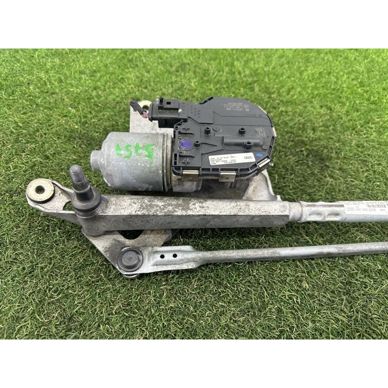 Трапеция дворников (кузов и элементы) AUDI Q7 4M 2017 3.0 CREC 4M1955023B