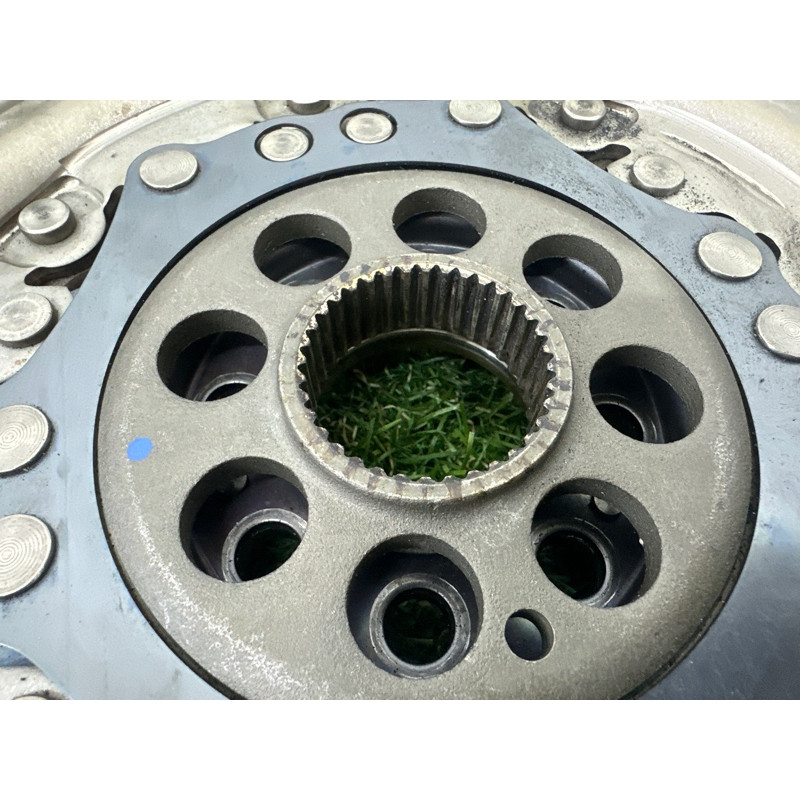 Маховик (двигатель и элементы) AUDI A3 8V 2015 1.8 CNSB 06K105266J