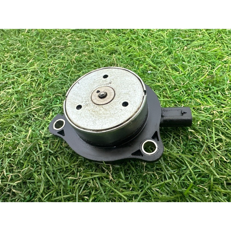 Клапан фазорегулятора (электрика двигателя) Jeep Grand Cherokee WK2 2017 5048045AB