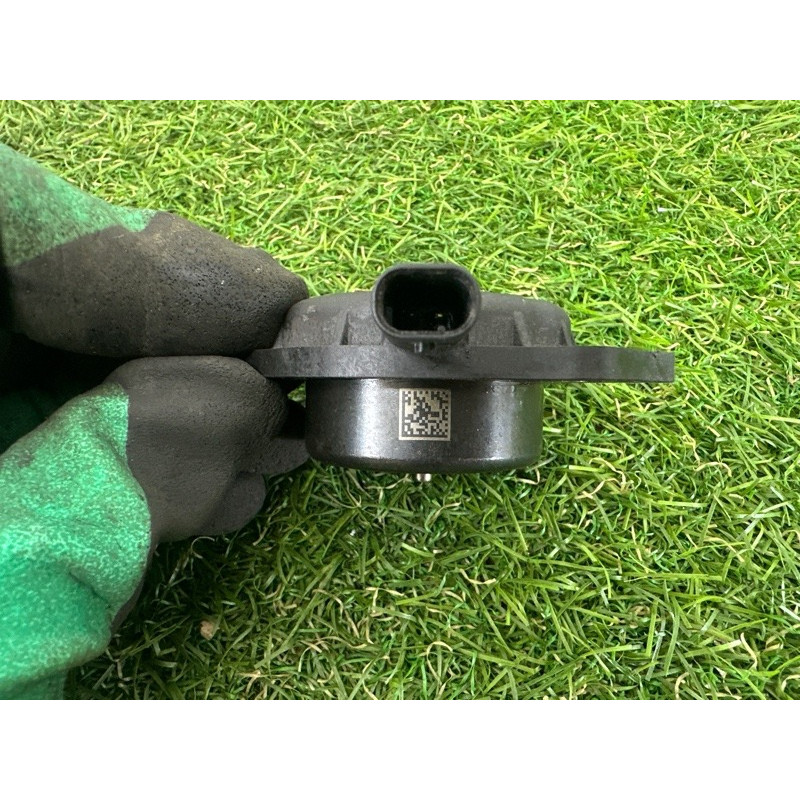 Клапан фазорегулятора (электрика двигателя) Jeep Grand Cherokee WK2 2017 5047788AD