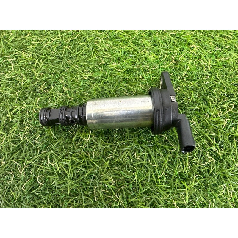 Клапан фазорегулятора (электрика двигателя) Jeep Grand Cherokee WK2 2017 5047897AC