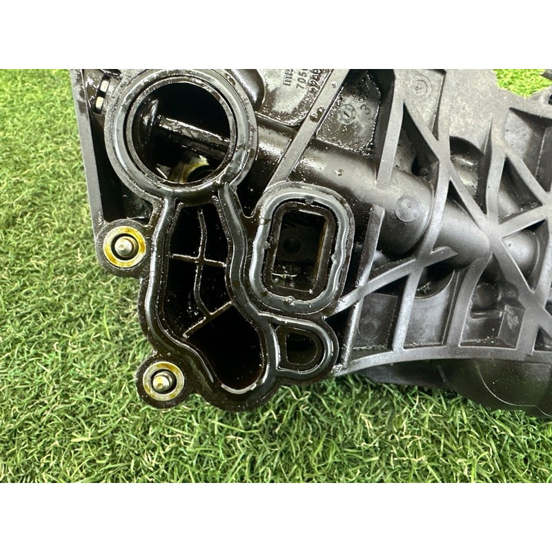 Корпус масляного фильтра (двигатель и элементы) BMW X1 F48 2016 2.0 B46B20 11428585235