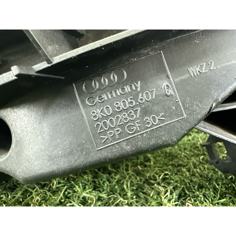 Кронштейн фары (кузов и элементы) AUDI A4 B8 2012 2.0 CAEB 8K0805607C