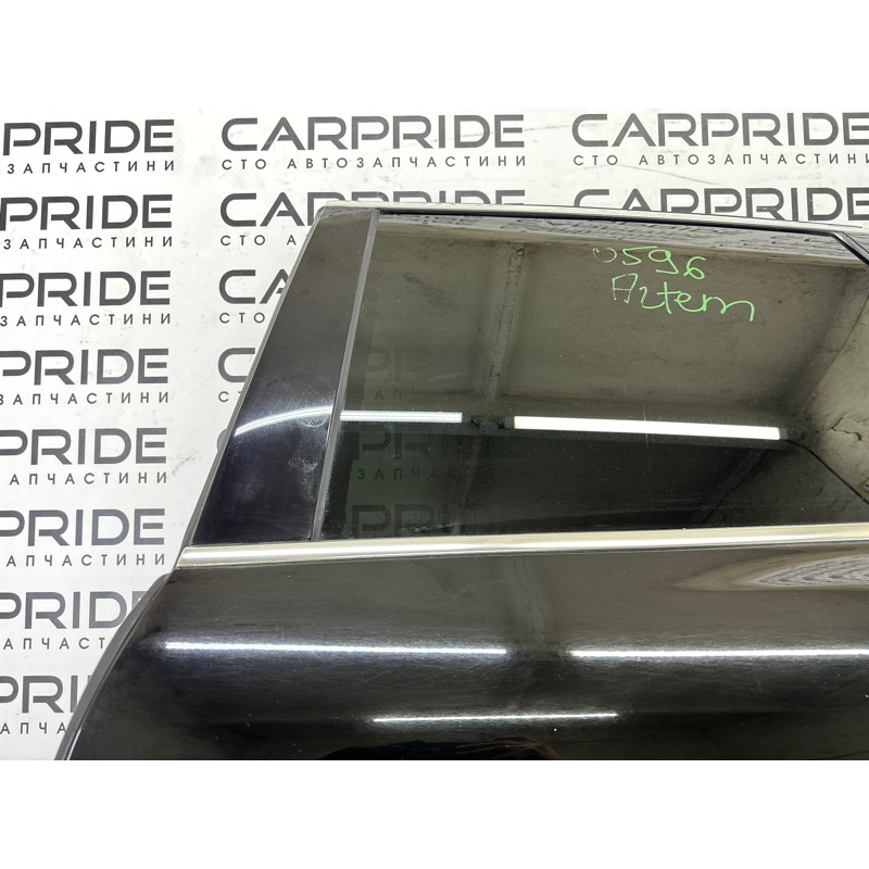 Дверь (наружные элементы кузова) Volkswagen Touareg NF 2012 3.6 CGRA 7P0833055