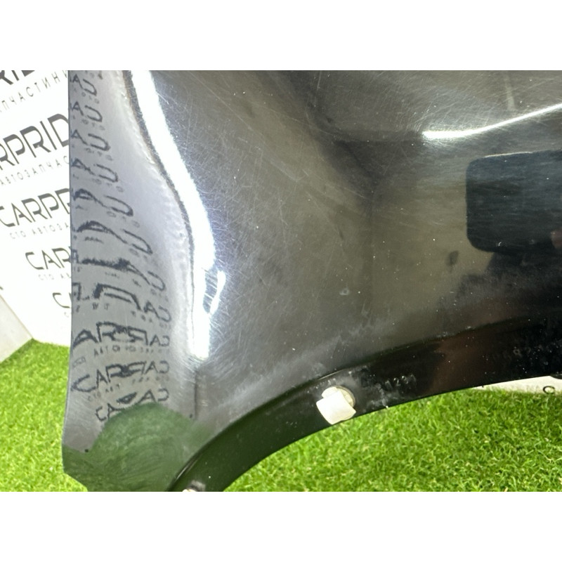 Крыло (наружные элементы кузова) Volkswagen Touareg NF 2012 3.6 CGRA 7P6821106E