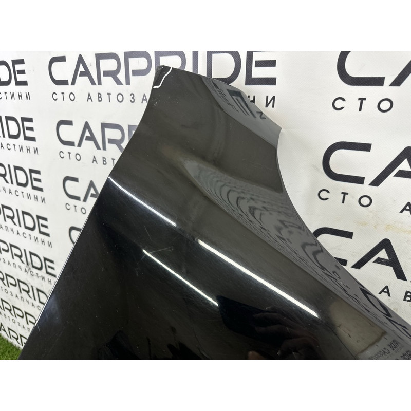 Крыло (наружные элементы кузова) Volkswagen Touareg NF 2012 3.6 CGRA 7P6821106E