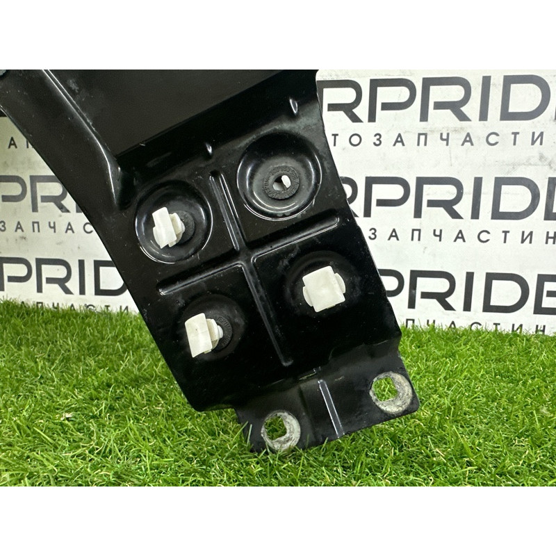 Крыло (наружные элементы кузова) Volkswagen Touareg NF 2012 3.6 CGRA 7P6821105E