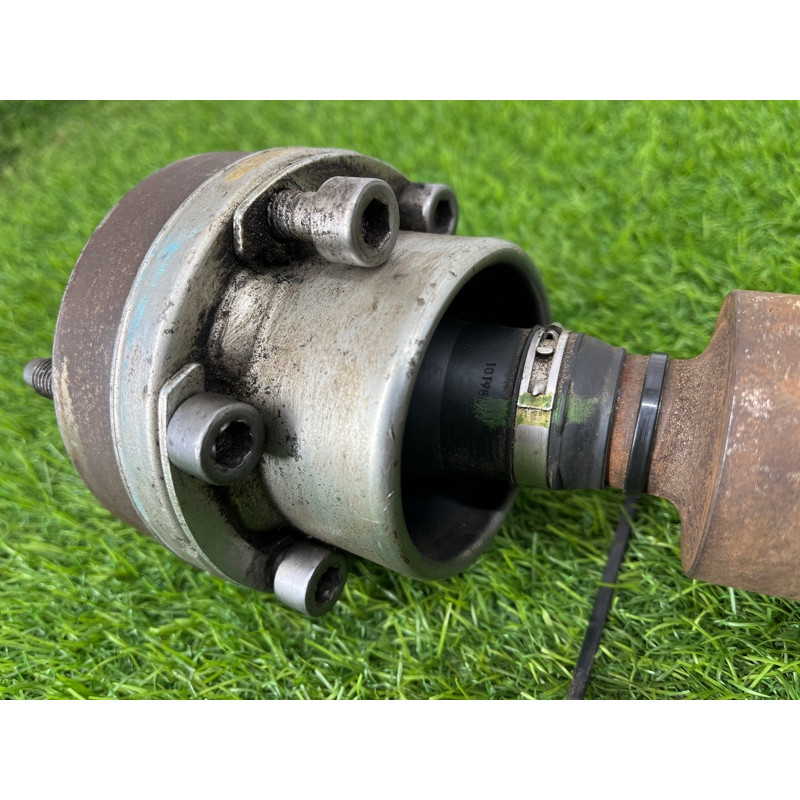 Карданный вал (трансмиссия) Dodge Durango WD 2015 5.7 HEMi 52123812aa