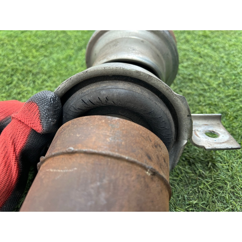 Карданный вал (трансмиссия) Dodge Durango WD 2015 5.7 HEMi 52123812aa