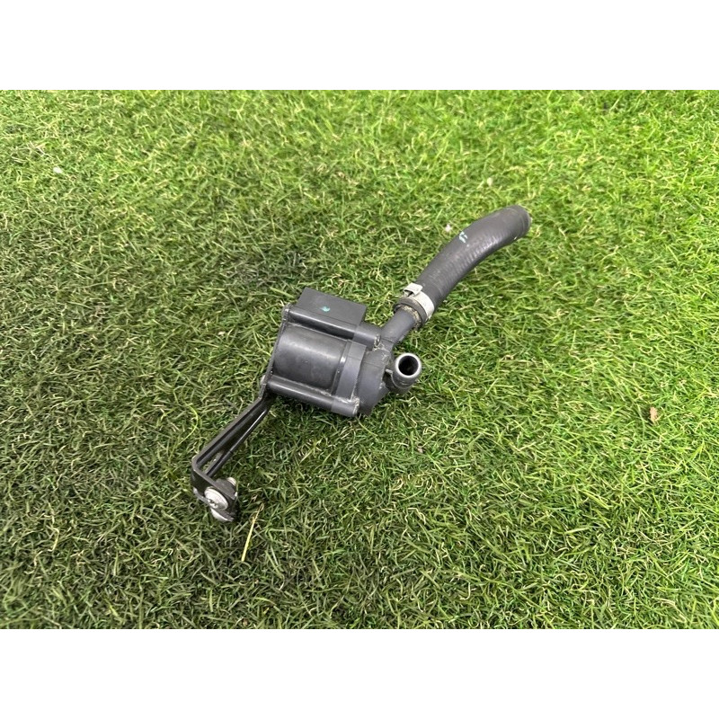 Помпа електрична (електрика) BMW X5 E70 2013-2015 3.0 11515A36581