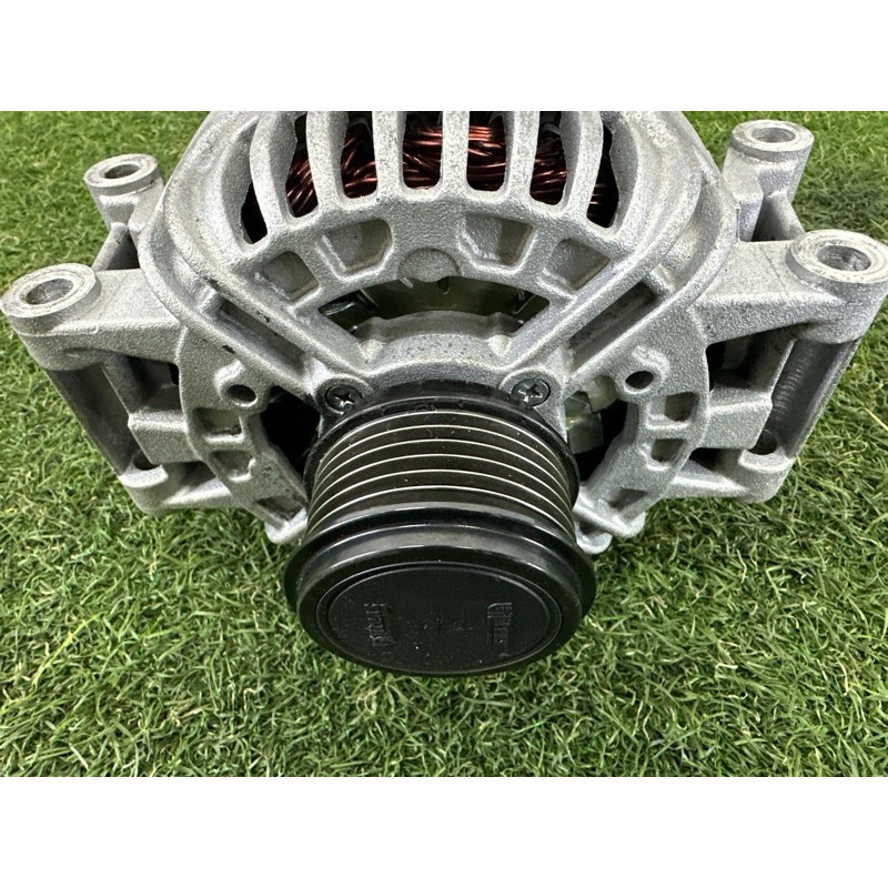 Генератор (электрика) AUDI A4 B8 2012 2.0 CAEB 06H903016L