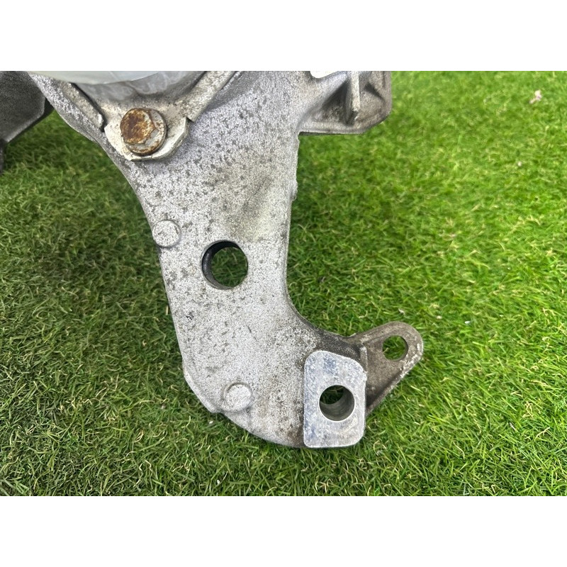 Кронштейн двигателя (кронштейны двигателя) Volkswagen Touareg NF 2012 3.6 CGRA 7P0199207A