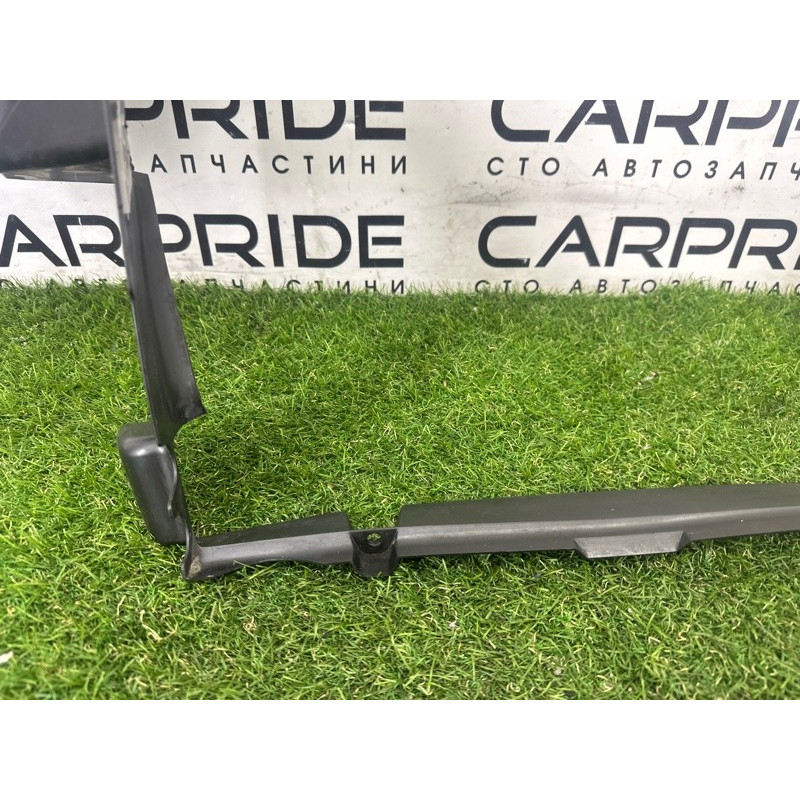 Повітропровід радіатора (кузов і елементи) Volkswagen Touareg NF 2012 3.6 CGRA 7P6121293G