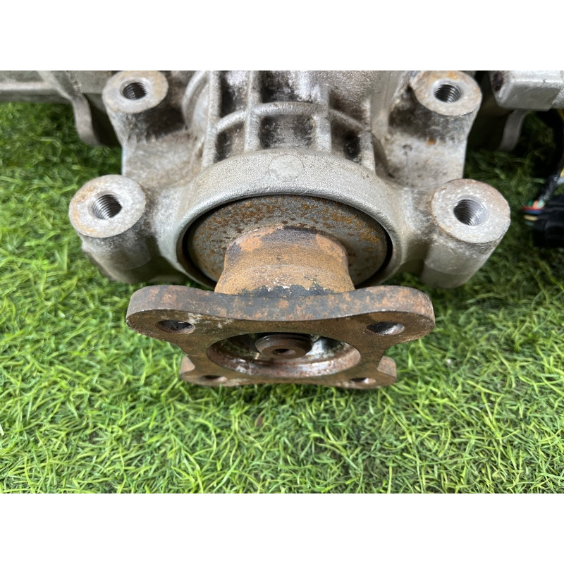 Редуктор (трансмиссия) Nissan Juke F15 2011 1.6 383001KD0A