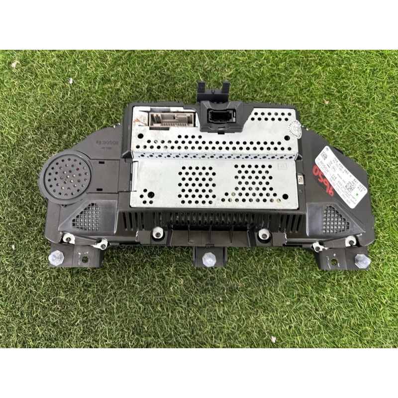 Панель приборов (салон) Volkswagen Touareg NF 2012 3.6 CGRA 7P6920980M