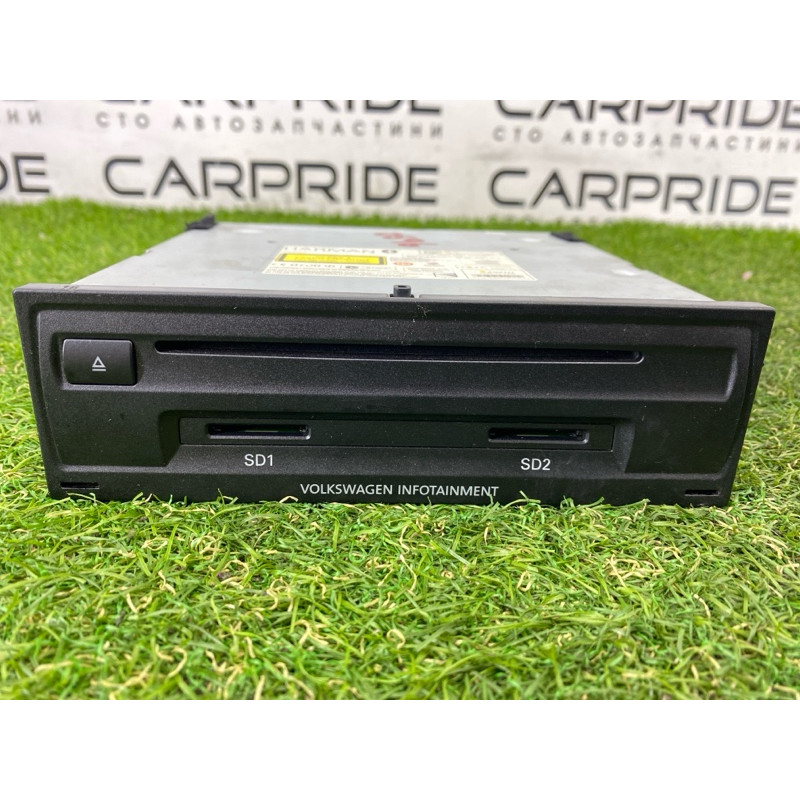 Блок управления мультимедиа (электрика / блоки управления) Volkswagen Touareg NF 2012 3.6 CGRA 7P6035664B