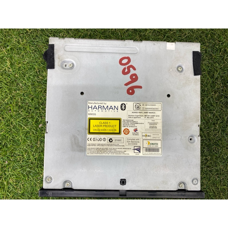 Блок управления мультимедиа (электрика / блоки управления) Volkswagen Touareg NF 2012 3.6 CGRA 7P6035664B