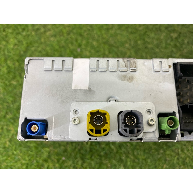 Блок управления мультимедиа (электрика / блоки управления) Volkswagen Touareg NF 2012 3.6 CGRA 7P6035664B