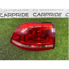 Задний фонарь