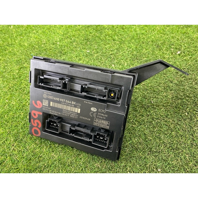 Модуль BCM (электрика / блоки управления) Volkswagen Touareg NF 2012 3.6 CGRA 4H0907064BK
