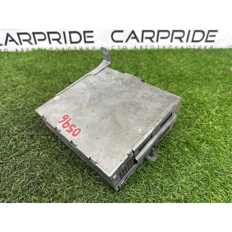 Блок радиоприемника (электрика / блоки управления) Volkswagen Touareg NF 2012 3.6 CGRA 4G0035080B