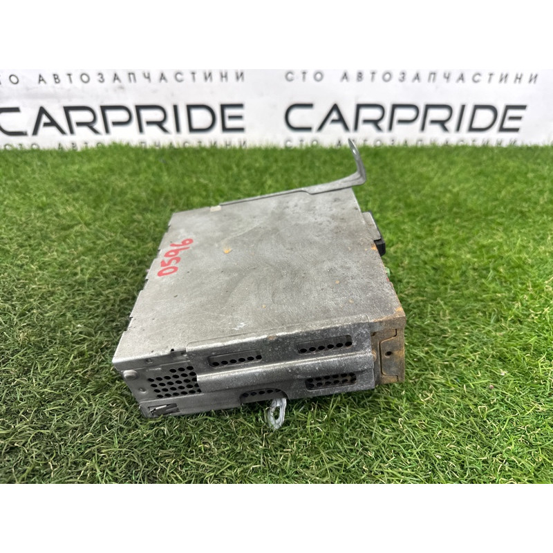 Блок радиоприемника (электрика / блоки управления) Volkswagen Touareg NF 2012 3.6 CGRA 4G0035080B