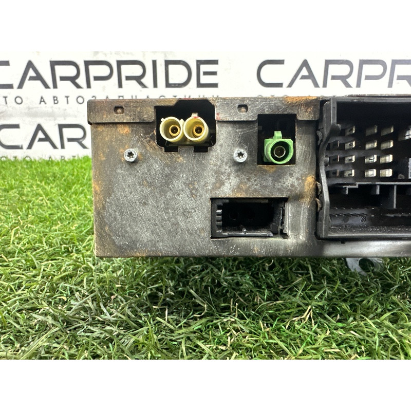 Блок радиоприемника (электрика / блоки управления) Volkswagen Touareg NF 2012 3.6 CGRA 4G0035080B