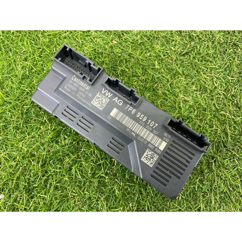 Блок управления крышки багажника (электрика / блоки управления) Volkswagen Touareg NF 2012 3.6 CGRA 7P6959107