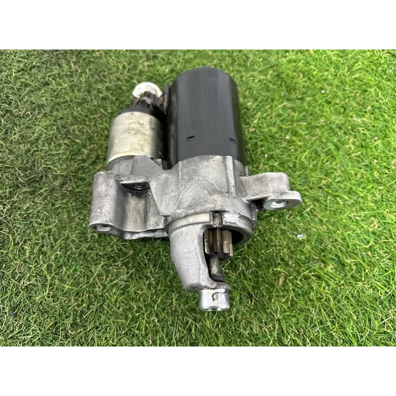 Стартер (электрика) AUDI A4 B8 2012 2.0 CAEB 06H911021A