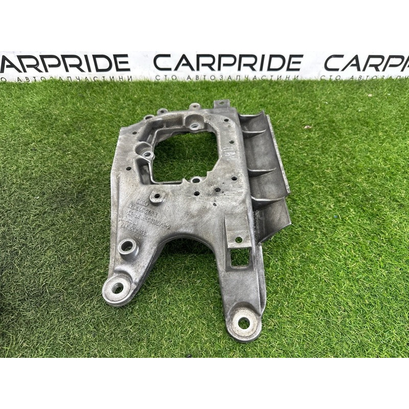 Кронштейн КПП (трансмиссия) AUDI A4 B8 2012 2.0 CAEB 8K0399263K