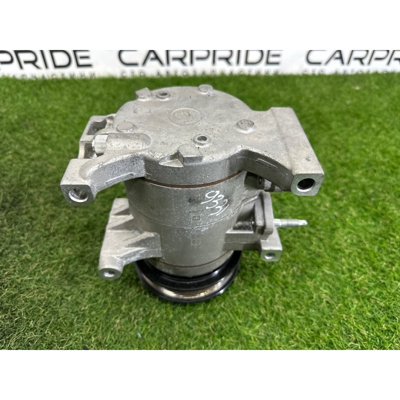 Компрессор кондиционера (отопление и кондиционирование) Jeep Grand Cherokee WK2 2020 3.6 68251534AE