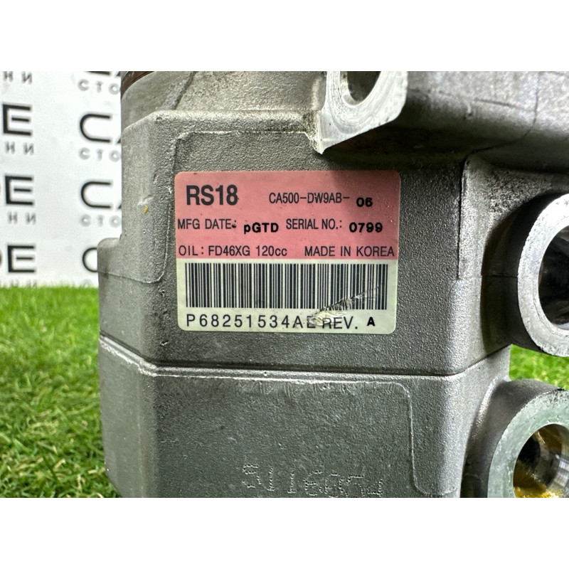 Компрессор кондиционера (отопление и кондиционирование) Jeep Grand Cherokee WK2 2020 3.6 68251534AE