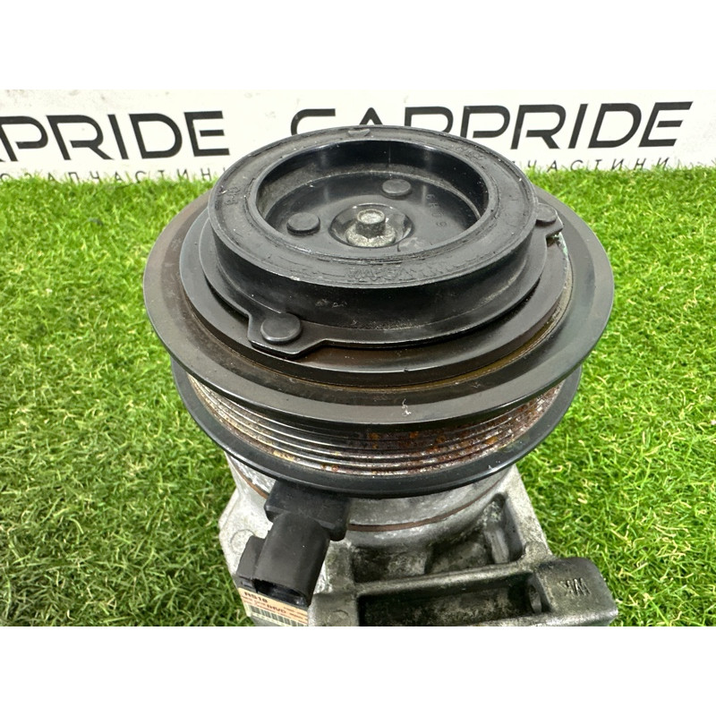 Компрессор кондиционера (отопление и кондиционирование) Jeep Grand Cherokee WK2 2017 68251534AC