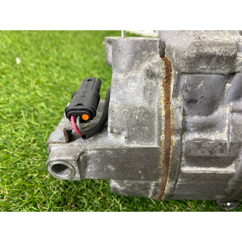 Компрессор кондиционера (отопление и кондиционирование) BMW X3 F25 2013 3.0 N55B30 64529217869