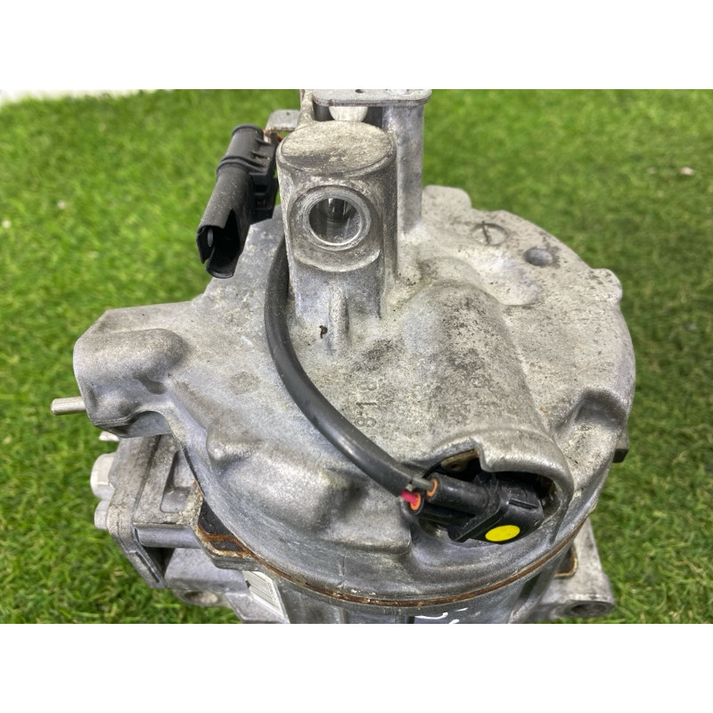 Компрессор кондиционера (отопление и кондиционирование) BMW X3 F25 2013 3.0 N55B30 64529217869