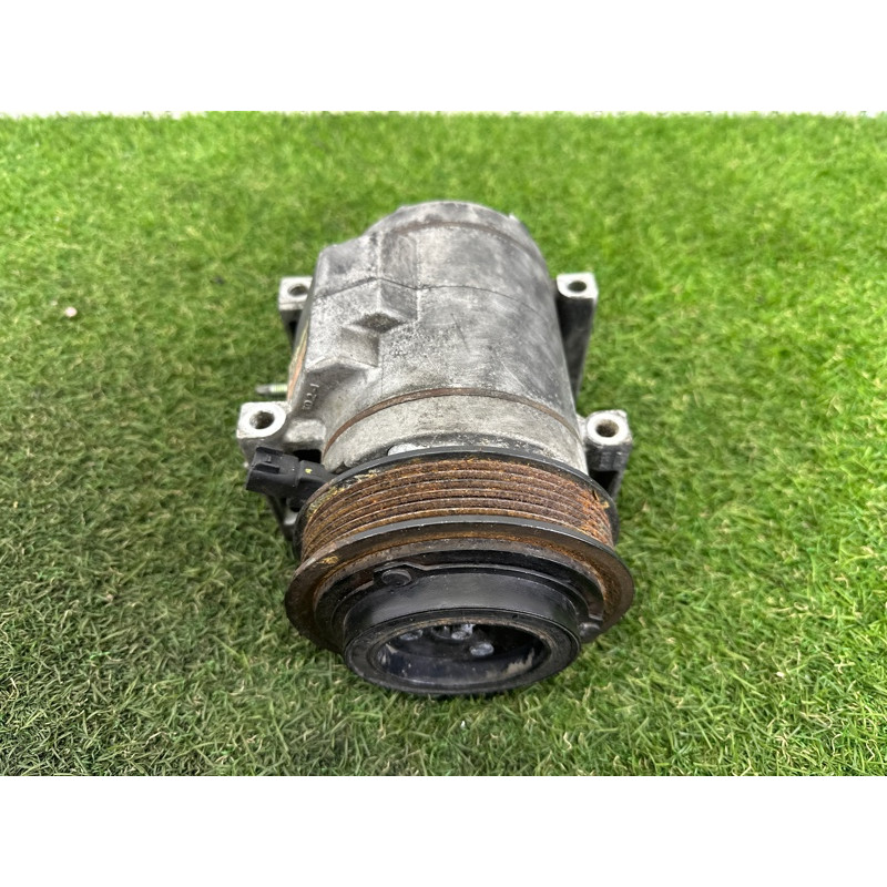 Компрессор кондиционера (отопление и кондиционирование) Jeep Grand Cherokee WK2 2017 3.6 68251534AC