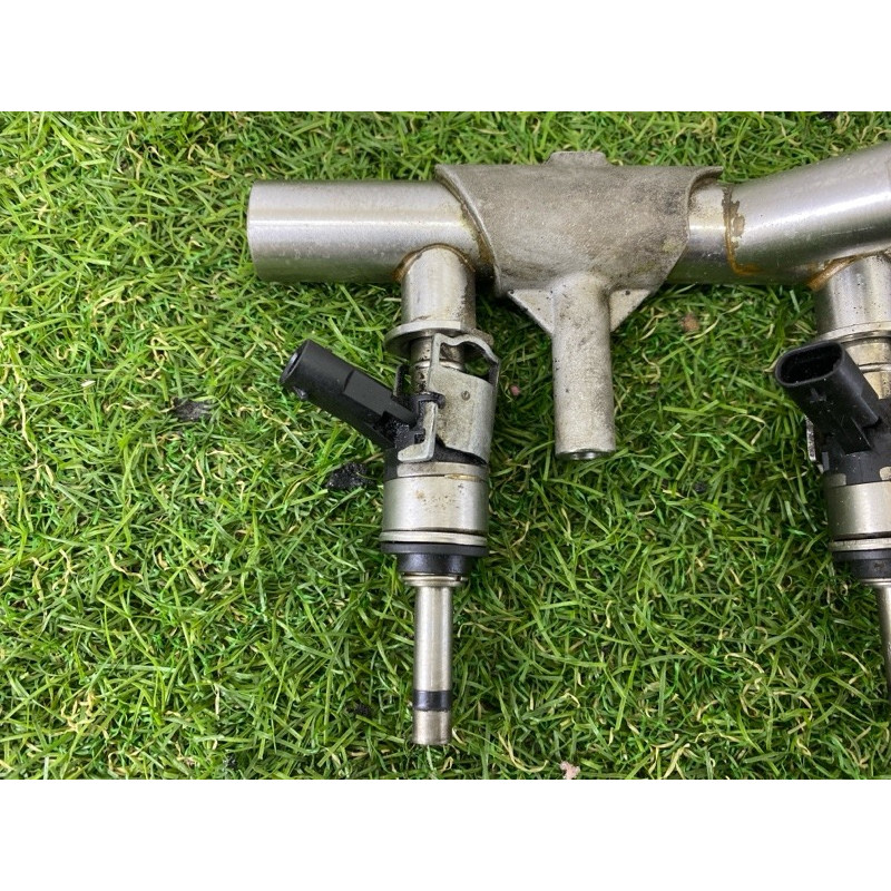 Топливная рампа (топливная система) AUDI Q7 4M 2017 3.0 CREC 06E130089AF