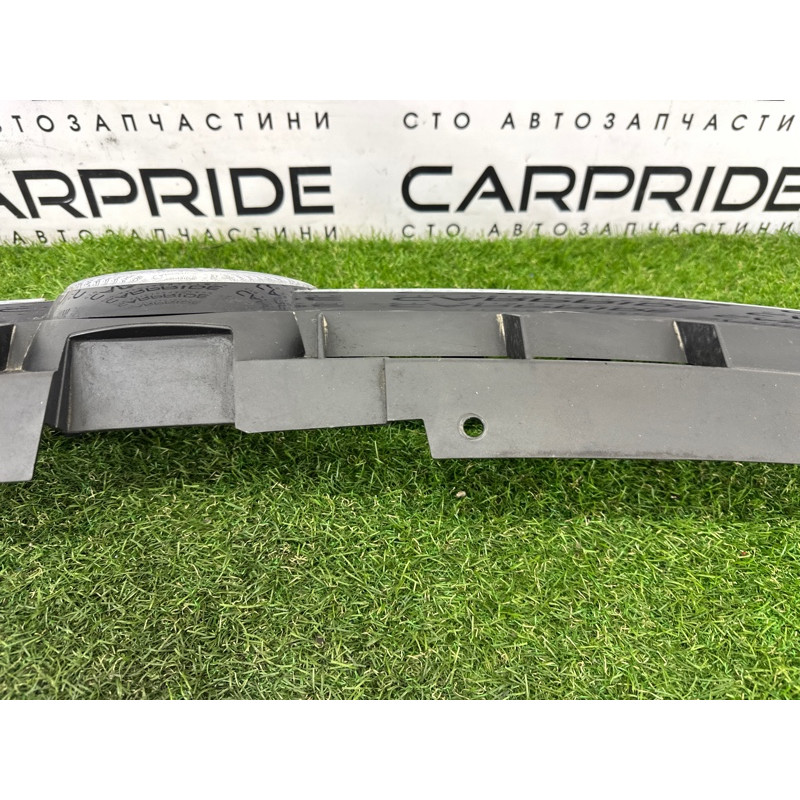 Решетка радиатора (наружные элементы кузова) Volkswagen Touareg NF 2012 3.6 CGRA 7P6853651AZLL