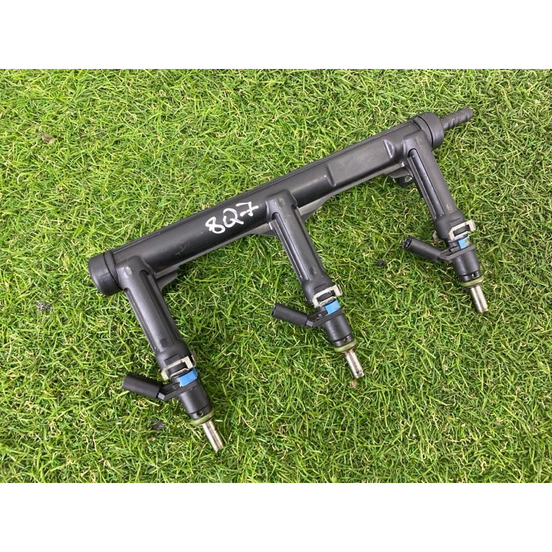 Топливная рампа (топливная система) AUDI Q7 4M 2017 3.0 CREC 06E133682C