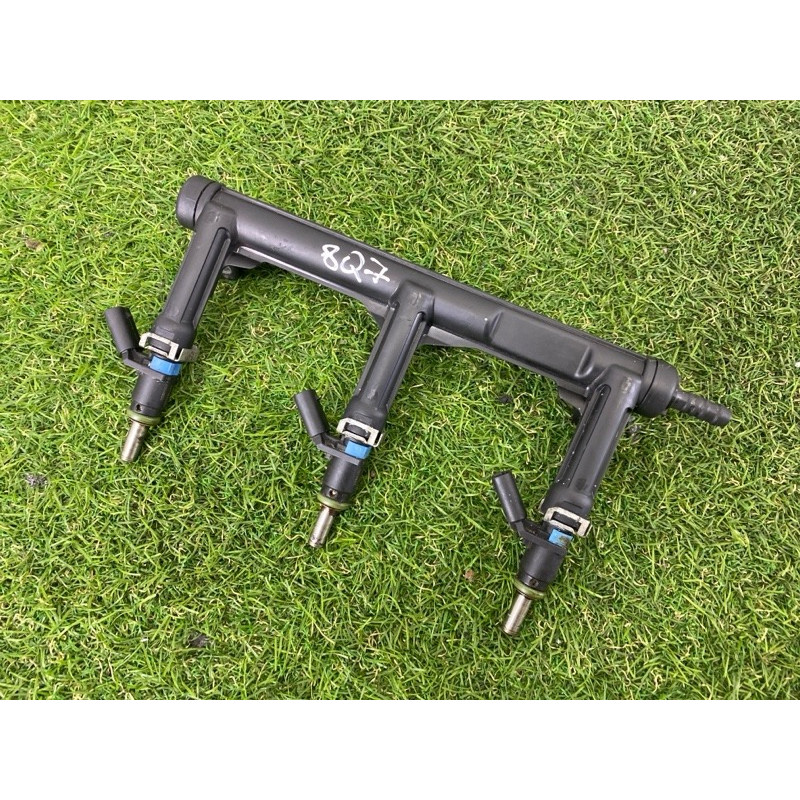 Топливная рампа (топливная система) AUDI Q7 4M 2017 3.0 CREC 06E133682C