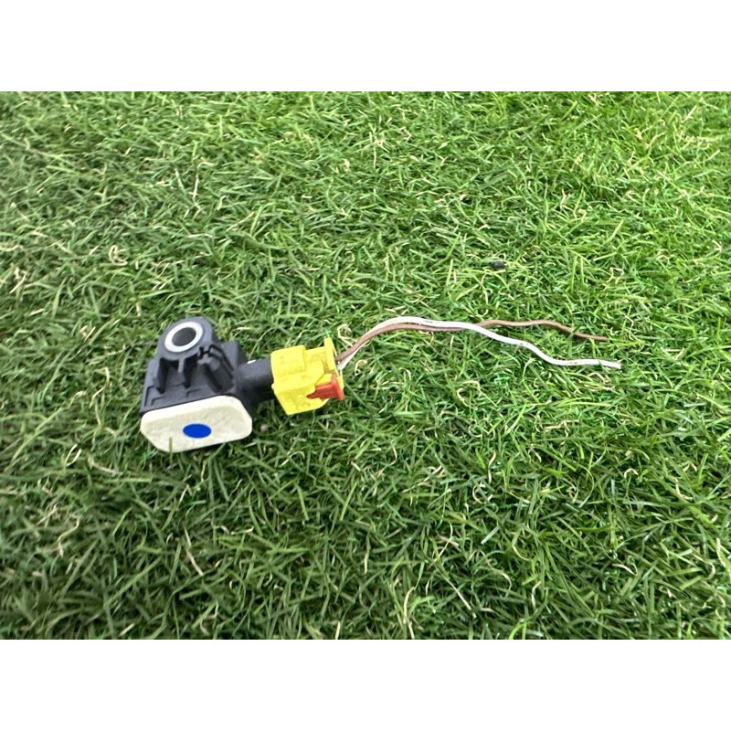 Датчик удара (электрика / датчики) Volkswagen Touareg NF 2012 3.6 CGRA 7P0959651