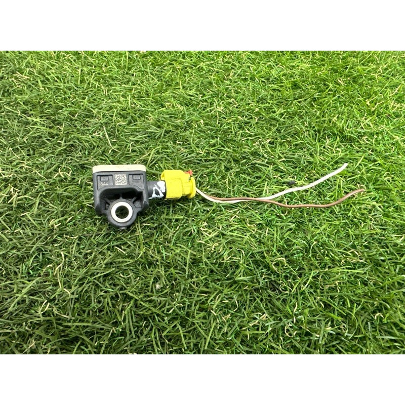 Датчик удара (электрика / датчики) Volkswagen Touareg NF 2012 3.6 CGRA 7P0959651