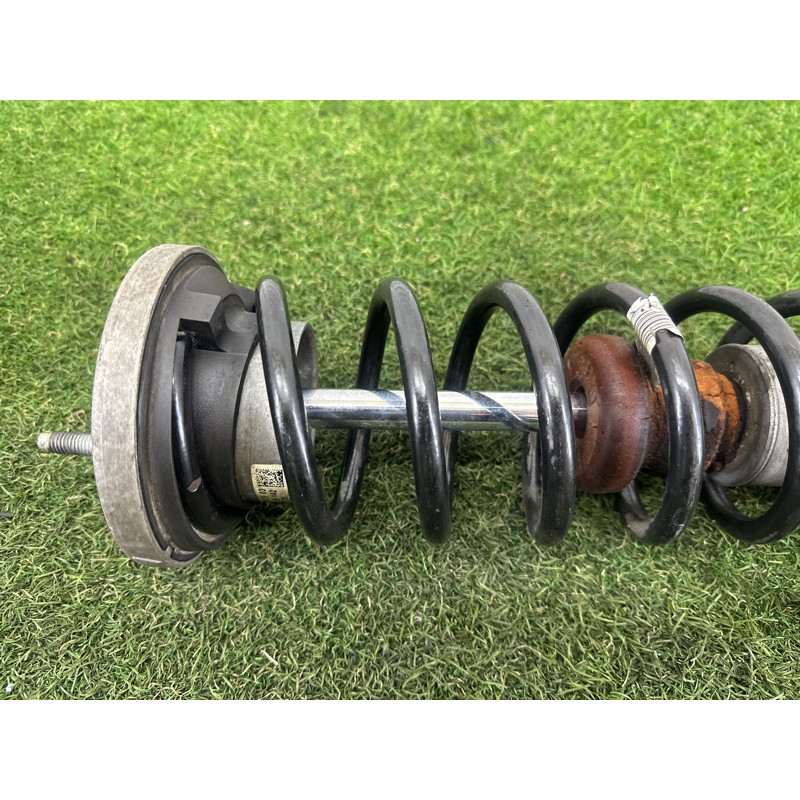 Амортизатор в сборе (подвеска) BMW 7-series F01 2011 3.0 N54 37126796927